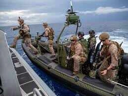US-Iran Tensions Peak: Military Attacks Near Strait of Hormuz