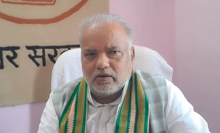 Minister Shravan Kumar Celebrates GI Tag for Nalanda's 'Bawan Booti' Art