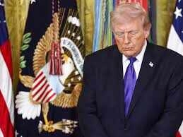 Trump Signs Peace Deal at Versailles Amid US-Iran Ceasefire Shift