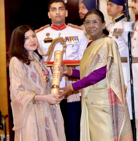 Alka Yagnik Emotional on Padma Bhushan Amid Health Struggles