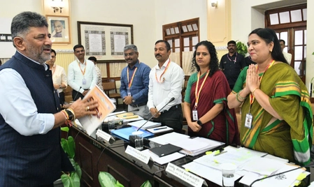 No Room for Fraud, Tax Leakage Must be Completely Stopped: CM