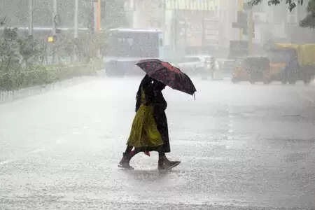 Kerala: Orange Alert Issued for Heavy Rain in Several Districts