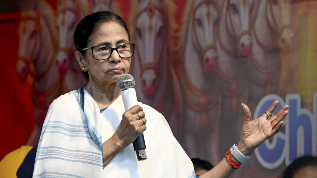 Rebel TMC MP: Mamata Pushed, Fighting in Party