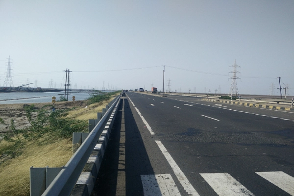 NHAI to Launch Puncture and Vehicle Repair Facilities on Highways