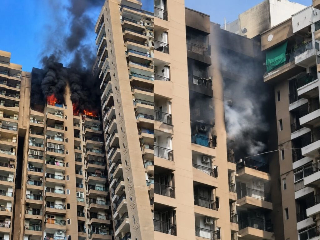 Noida Fire: Massive Blaze in Sector 119 High-Rise, AC Blast Suspected