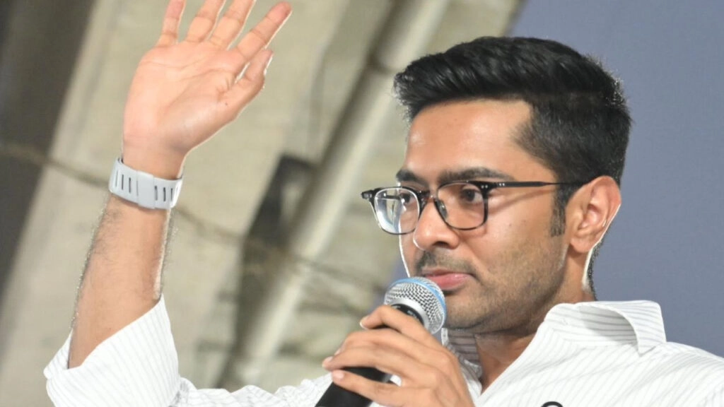 Clash at Kolkata Airport Before Abhishek's Arrival