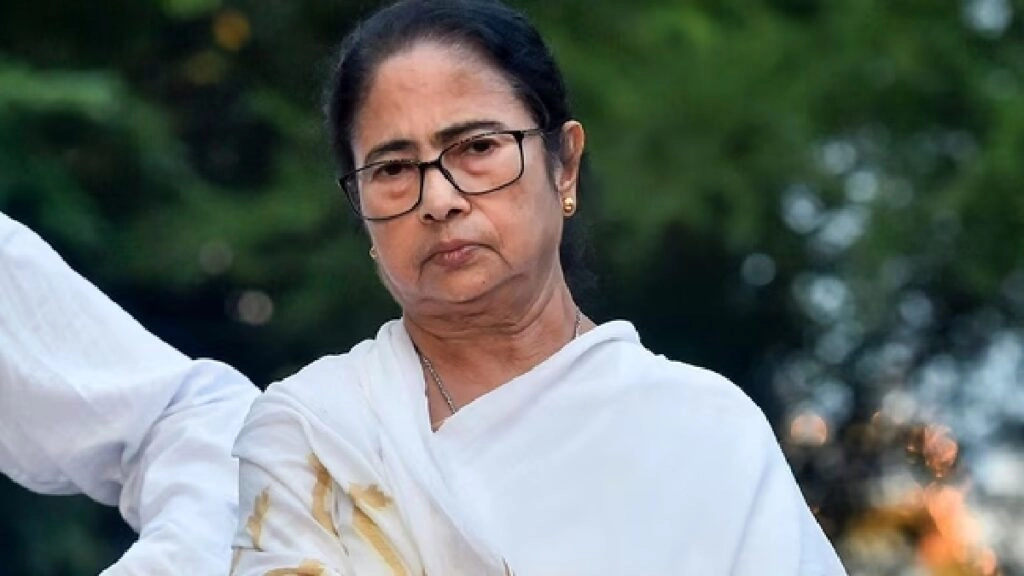 TMC MPs Meet Union Minister Yadav, Hand Over Letter to Speaker