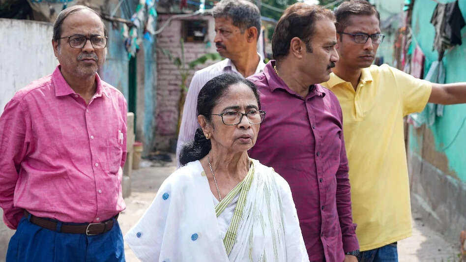 Viral 'Cut Money' Video in West Bengal, BJP Accuses TMC Leaders