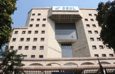 BSNL's Core Service Revenue Rises 10% to ₹4,418 Crore in Q1