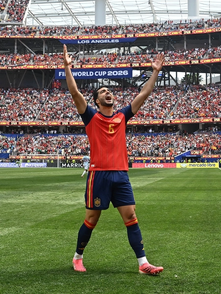 FIFA World Cup: Spain Reaches Semifinals, Beats Belgium 2-1