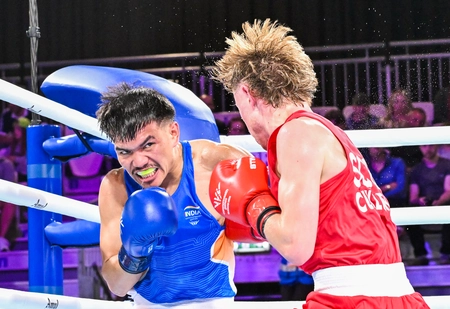 CWG 2026: Jadoomani's Strong Start with 5-0 Victory to Advance