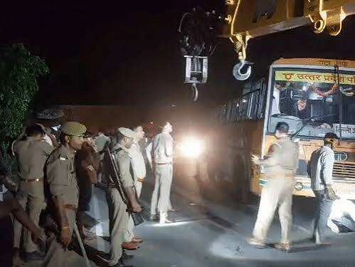 Horrific accident in Eta: Container crushes bus, 5 dead, 12 injured