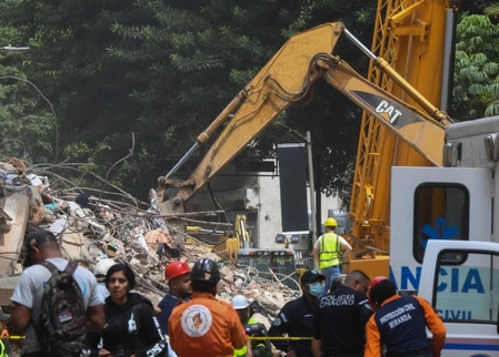 Venezuela Declares 7-Day National Mourning for Earthquake Victims