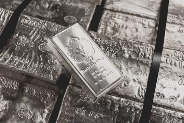 India's Silver Imports Plummet Due to New Licensing System