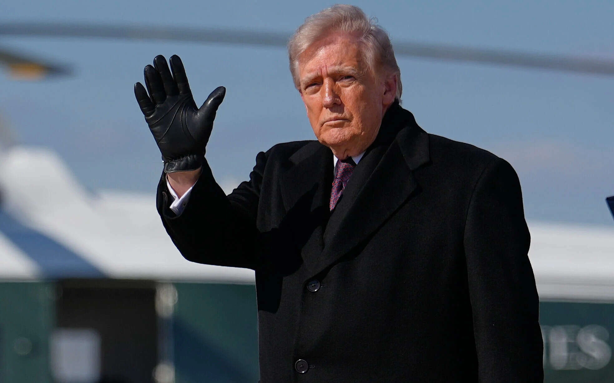 Trump's Warning to Iran: "1000 Missiles Ready if I'm Killed
