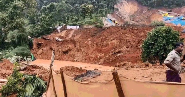 Wayanad Landslide: CM Holds Emergency Meeting, Rescue Ongoing