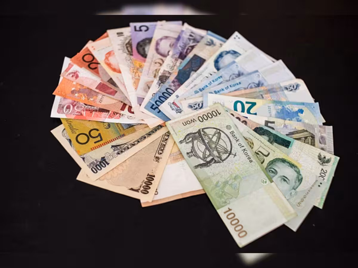 Countries Using Plastic Notes: Shocking Value of Indian Rupee