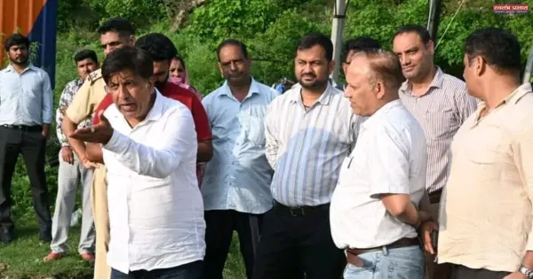 MLA Jimpa Reviews Traffic Arrangements on Mata Chintpurni Marg