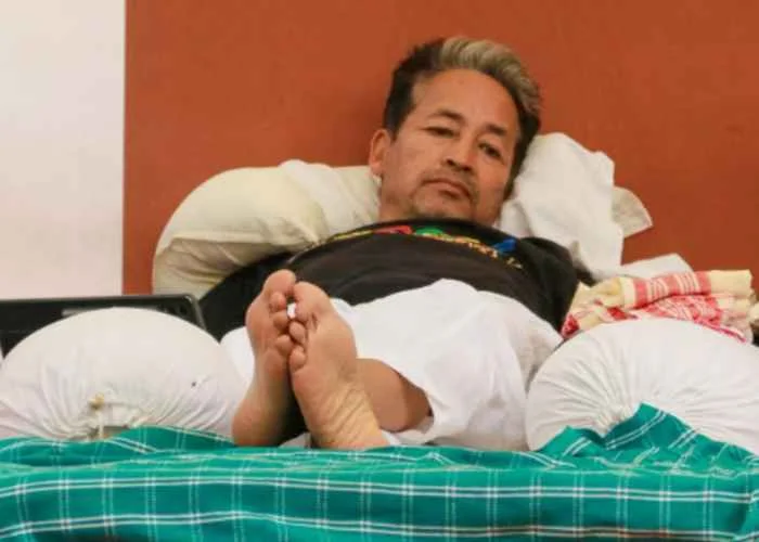 Sonam Wangchuk Extends Hunger Strike for Student Protesters Meeting