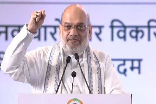 Amit Shah Urges Farmers to Boost Organic Production on Coop Day