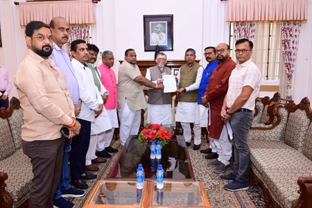 CBI Inquiry Demanded in Himanshu Singh Murder: BJP Meets Governor