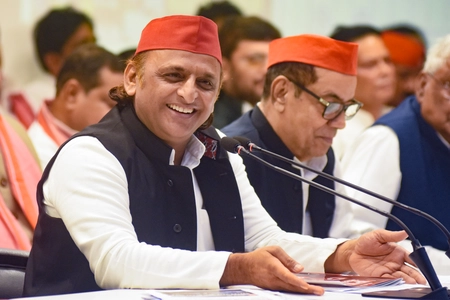 Akhilesh's jibe at ED action on former MLA, targets Ram Mandir donations