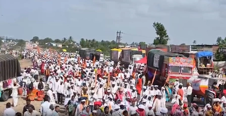 Pune: 3 Pilgrims Die in Accident Near Jejuri, Free Treatment Ongoing