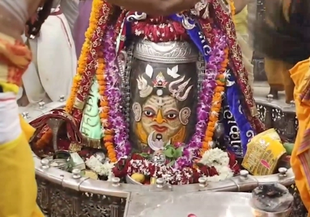 Baba Mahakal's Splendid Adornment with Offerings and Aarti