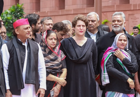 Opposition vows to continue protests if govt rejects suspension