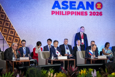 South Korea Urges Dialogue with Pyongyang for Peace in Manila
