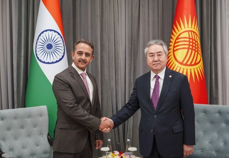 Minister Kirti Vardhan Singh Discusses India-Kyrgyz Relations