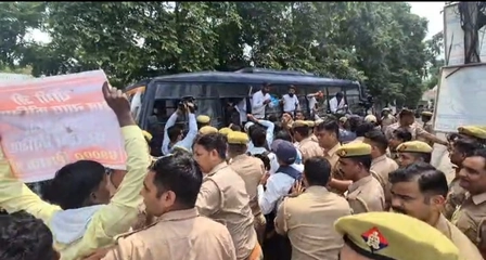 Bihar Bandh Protests Against NEET Paper Leak Turn Violent