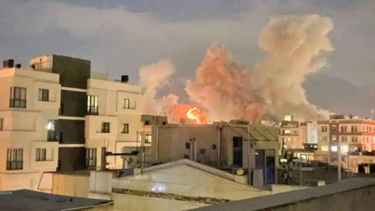 US Strikes Iran Amid Rising Tensions in Hormuz: 10th Night