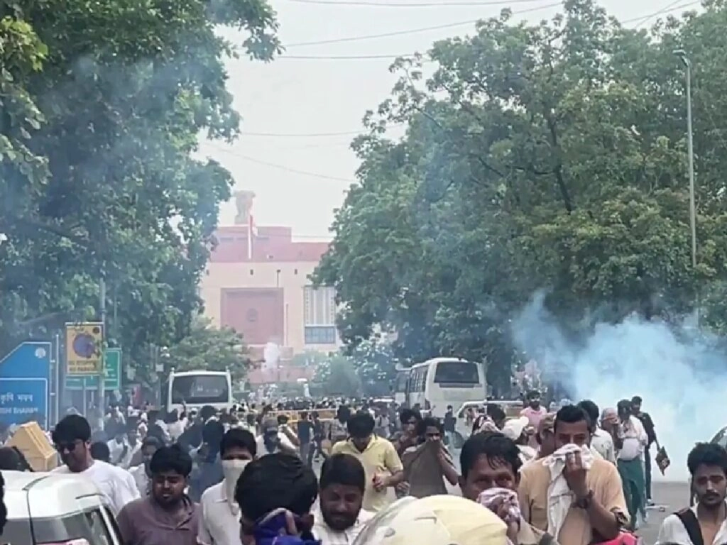 Security Breach in Delhi: Cockroach Janata Party March to Parliament